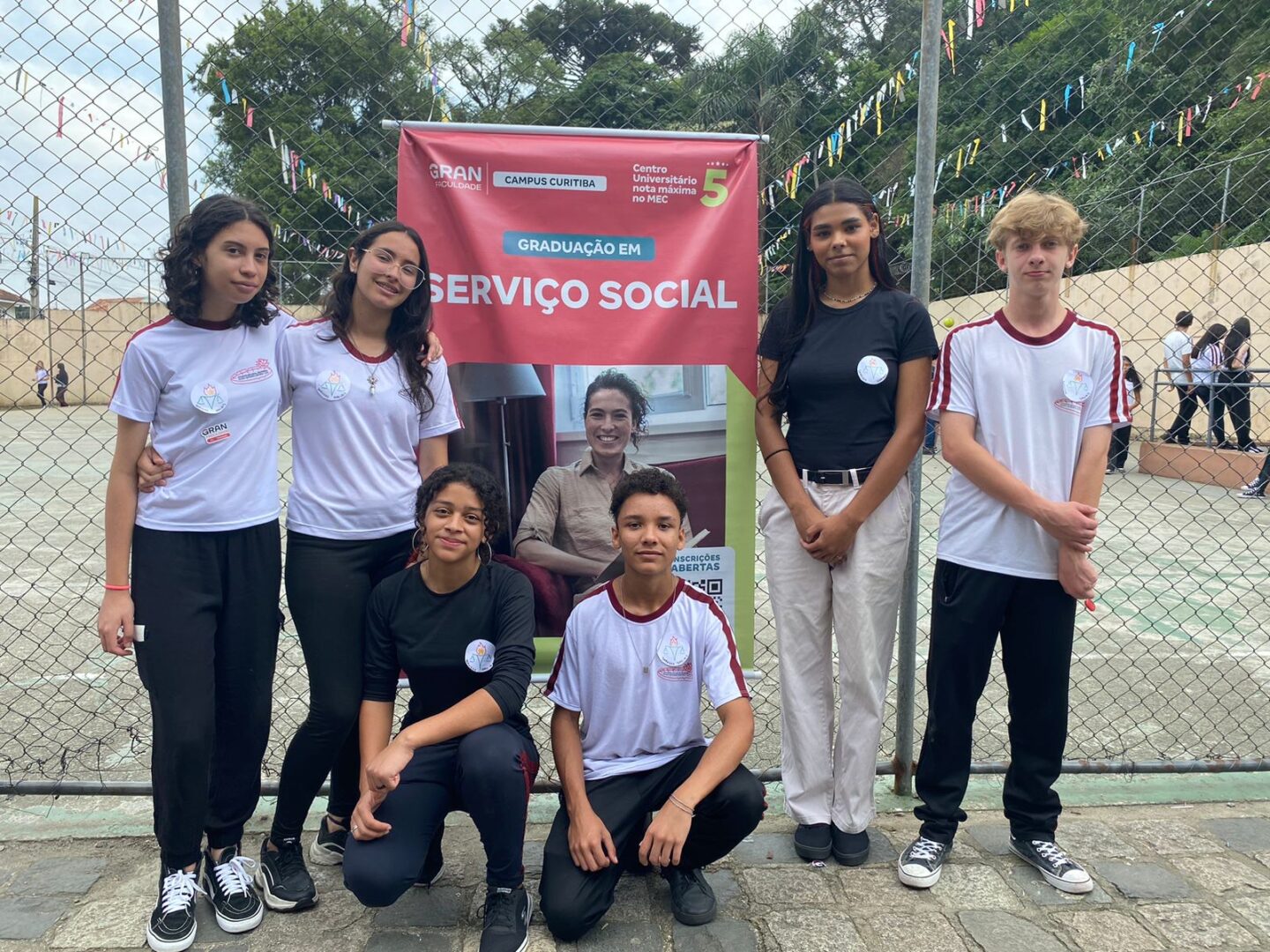 Alunos do Colégio Marli Queiroz de Azevedo apresentam trabalho sobre a ...